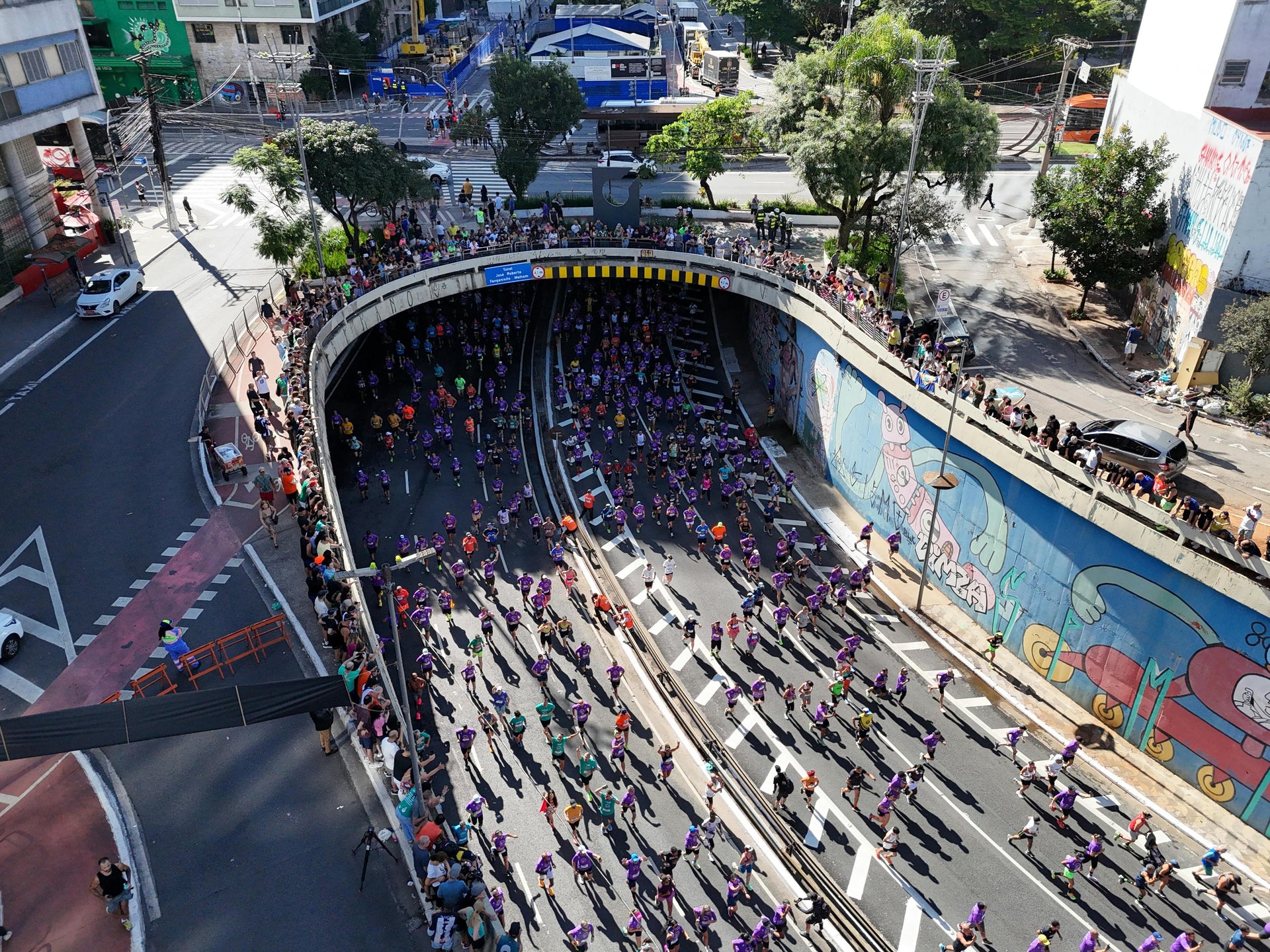 The Ultimate Women's Gear Guide for the 2026 Flying Pig Marathon