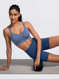 cross-back sports bra